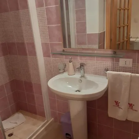 Casa Mariagrazia Pensión 3*